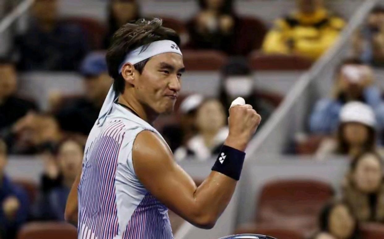 个具有体育 个具有体育