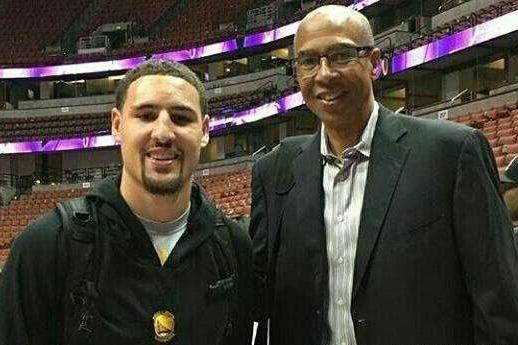 次日相关关 次日相关关